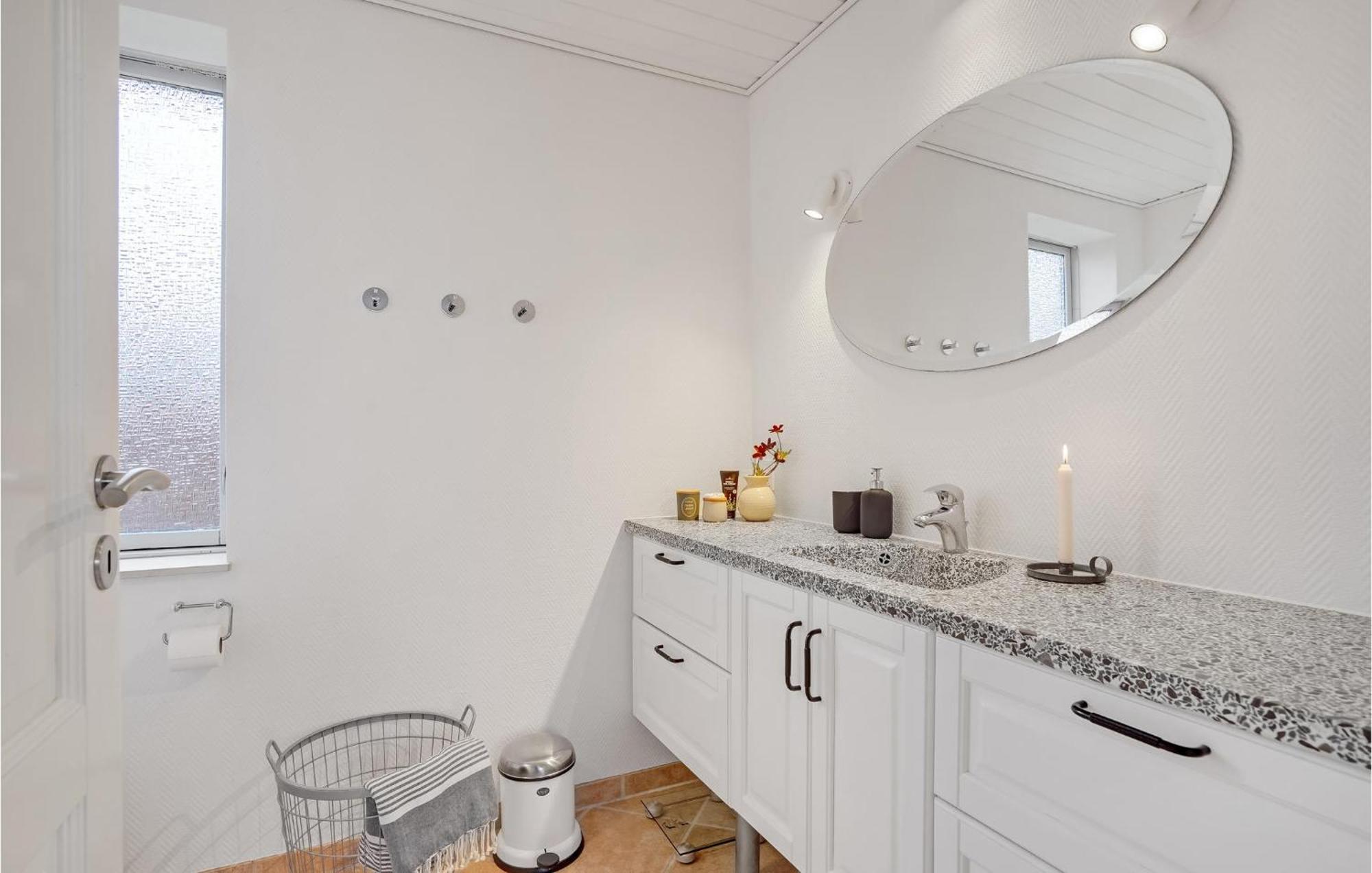 Gorgeous Home In Sunds With Kitchen Εξωτερικό φωτογραφία